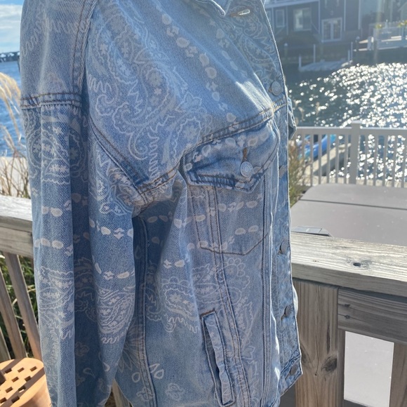 One-Of-Kind Upcycled Van Gogh Denim Jacket - Picture 10 of 10